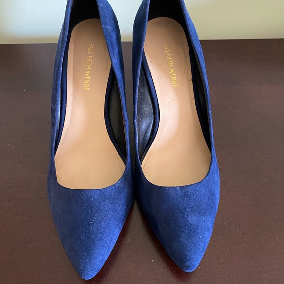 Saks Fifth Avenue Pumps 7,5 - Picture 1 of 4